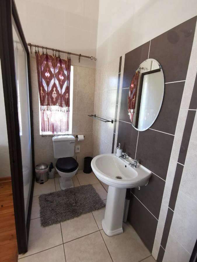 Lucolo Palace B&B Aliwal North Eksteriør billede