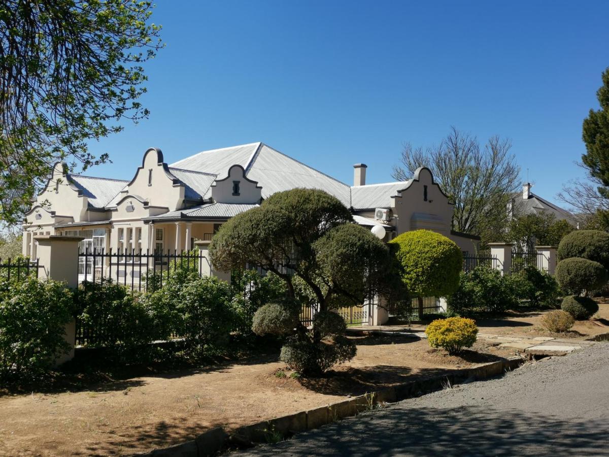 Lucolo Palace B&B Aliwal North Eksteriør billede