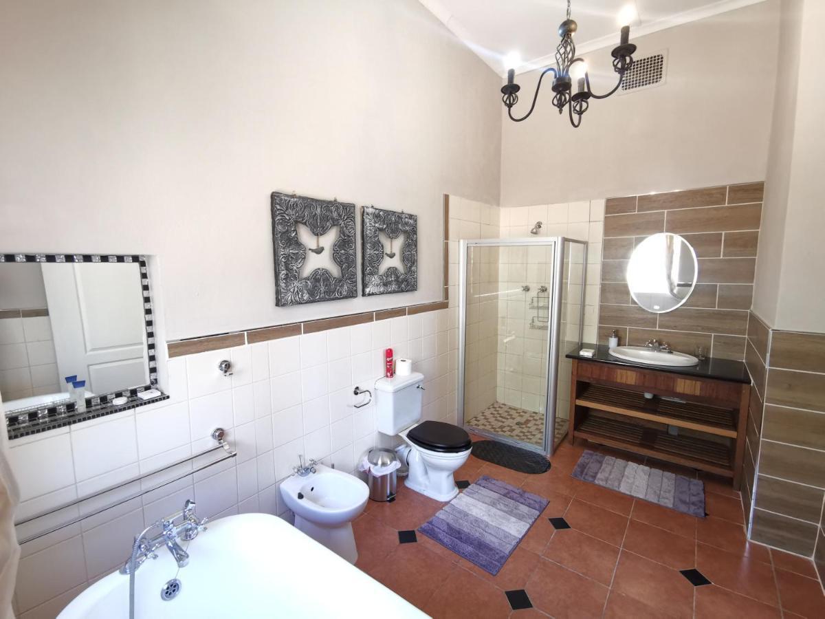 Lucolo Palace B&B Aliwal North Eksteriør billede